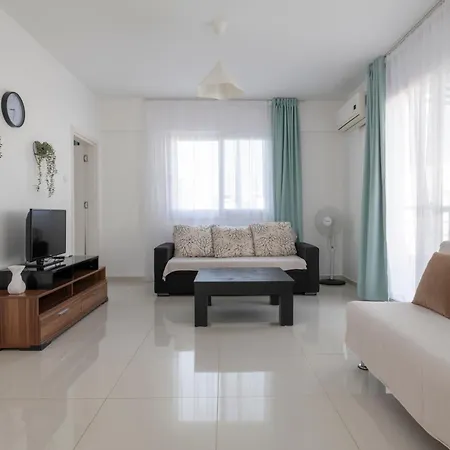 трехкомнатные в жилом комплексе Caesar D2 Flat16 Apartment Boghaz