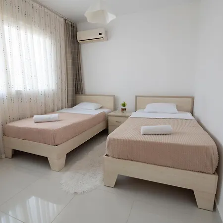Apartmán трехкомнатные в жилом комплексе Caesar D2 Flat16