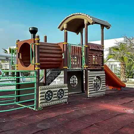 трехкомнатные в жилом комплексе Caesar D2 Flat16 Boghaz